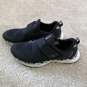 TIEM SPD Cycling 🚴‍♀️ Shoes size 10 w/ cleats